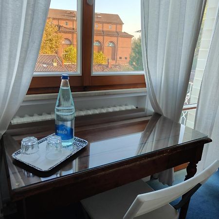 B&B Casa Mancini Rimini Bagian luar foto